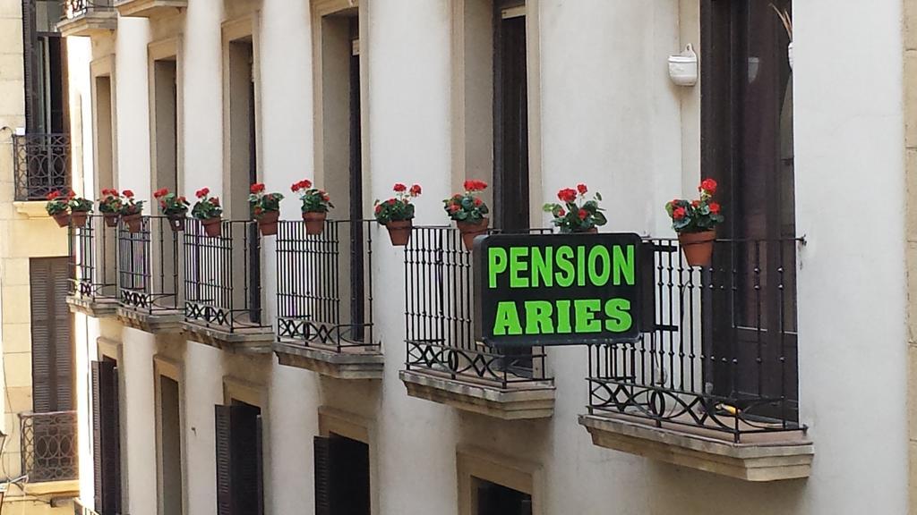 Pension Aries San Sebastián Exterior foto